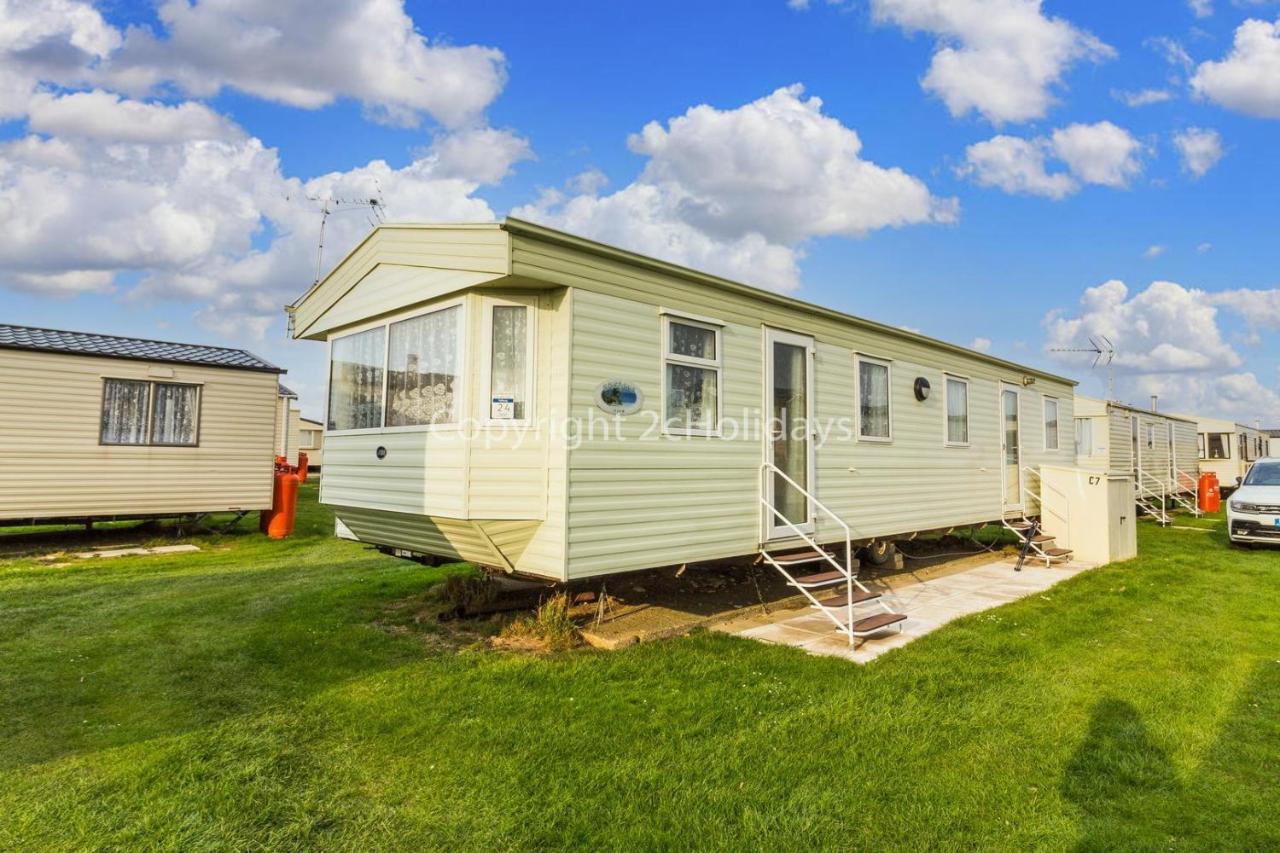 8 Berth Caravan For Hire At Heacham Holiday Park In Norfolk Ref 21024F Hotel Ngoại thất bức ảnh