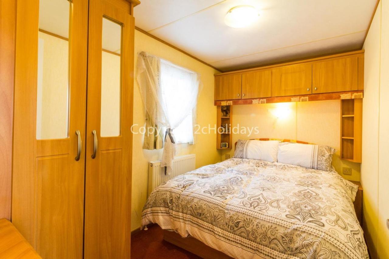 8 Berth Caravan For Hire At Heacham Holiday Park In Norfolk Ref 21024F Hotel Ngoại thất bức ảnh