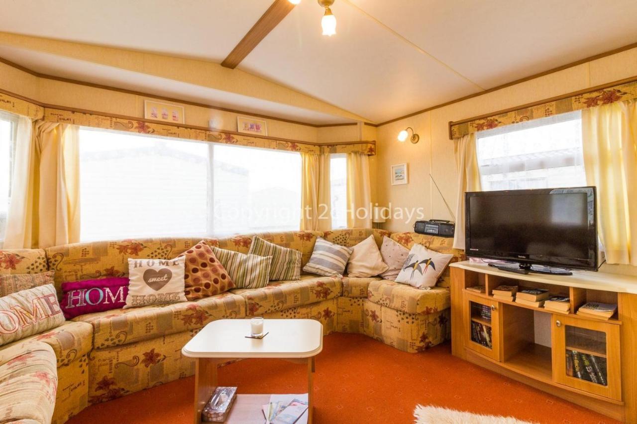 8 Berth Caravan For Hire At Heacham Holiday Park In Norfolk Ref 21024F Hotel Ngoại thất bức ảnh